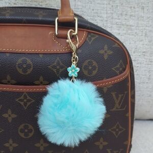 Baby Blue Flower, Pom Gold Keychain